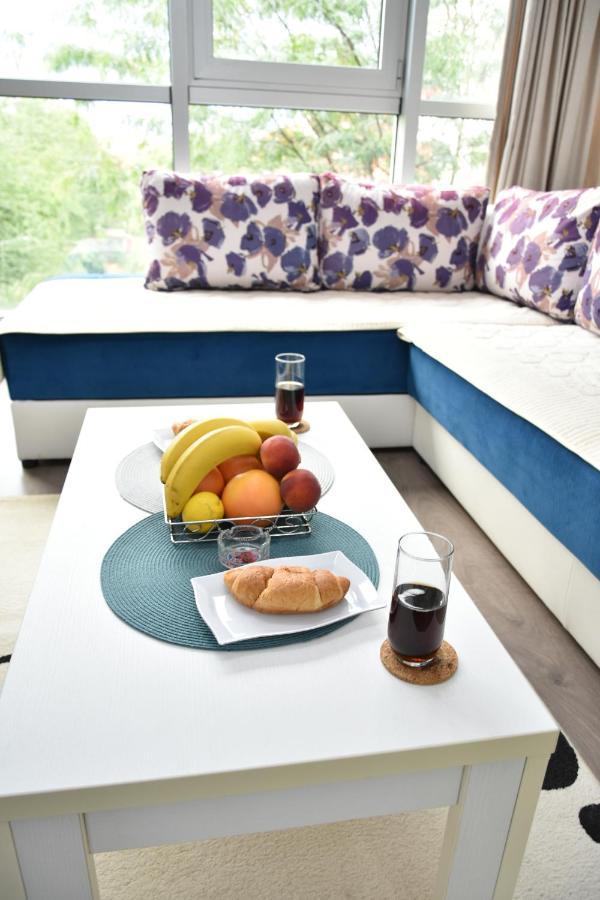 Blue Corner Apartment Скопие Екстериор снимка