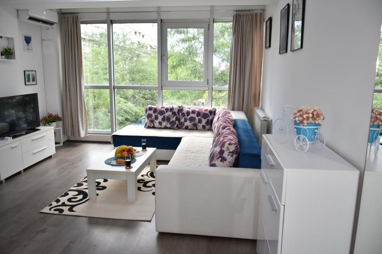 Blue Corner Apartment Скопие Екстериор снимка